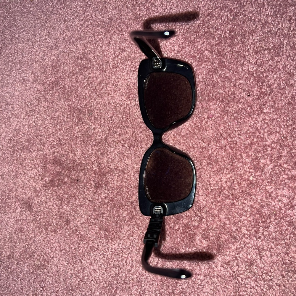 Chanel sunglasses - Picture 10 of 11